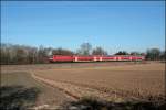 112 160 bringt bei Holzwickede den RE7 (RE 29721)  RHEIN-M�NSTERLAND-EXPRESS  von Rheine nach Krefeld Hbf.
