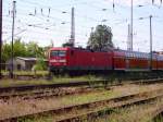 112 121-9 hat ihren Endbahnhof Eisenh�ttenstadt erreicht udn zieht auf das Aussetzgleis um.12.06.06