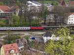 Ein Bundeswehr-Zusatzzug bei der Durchfahrt durch Bad K�sen.