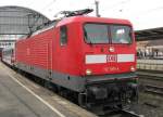 112 185 (DB Regio Rostock) vor ihrem IC nach Cottbus im Hbf.