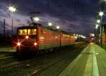 Lokzug bestehend aus 112 133, 143 3xx und 114 004 fahren in wenigen Minuten weiter in Richtung Cottbus.