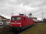 112 167-2 steht am 20.12.08 mit RE 21421 L�beck Hbf - Hamburg Hbf in Reinfeld (Holst.) und wartet auf die Abfahrt.