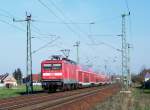 112 133-4 f�hrt mit dem RE2 nach Wittenberge �ber Berlin.