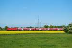 Im st�ndlichen wechsel zum RE die RB nach Flensburg mit 143 und drei n-Wagen.
