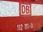 So sieht die 112 111-0 nach vielen Kilometern als f�hrende Lok aus am 19.08.