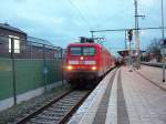 112 126-8, ist 29.11.10 Minuten Versp�tung im Lehrte auf Gleis 3 eingefahren.