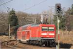 Der RE 2 zum Endbahnhof Berlin Hbf tief wird heute von der 112 183 geschoben