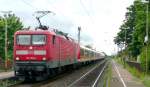 112 170 zieht am 4.8.08 einen RE nach N�rnberg durch den Haltepunkt F�rth-Unterf�rberg.
