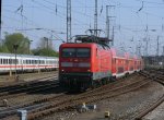 �ber die letzten Weichen fuhr 112 121,am 23.April 2011,in den Bahnhof Stralsund.