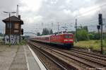 112 190 mit einem weiteren Kreuzfahrersonderzug von Warnem�nde nach Berlin Ostbahnhof an der S-Bahn Station Berlin Warschauer Stra�e.