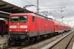 Wieder ist eine 143er in Rostock ausgefallen:112 124-3 mit S1 von Rostock Hbf nach Warnem�nde kurz vor der Ausfahrt im Rostocker Hbf.19.08.2011