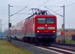 Auch der von der 112 160 gezogene RE7 Zug f�hrt nach Rheine, hier ist der Zug bei Allerheiligen zu sehen am Samstag den 16.2.2013