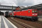 Hier 112 102-9 mit einem RE5 (RE4357) von Rostock Hbf.