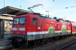 112 108-6 mit RE 4363(Rostock-Lutherstadt Wittenberg)stand am 28.12.2014 au�erplanm��ig am Gleis 9