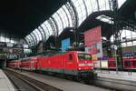 112 142 mit der RB81 abfahrbereit in Hamburg Hbf.