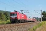 DB Gebrauchtzug- Miete mich -112 139-1 mit WFL-Wagengarnitur als Entlastungszug im Franken-Thüringen-Express-Dienst (RE42 Nürnberg-Leipzig) am 24.7.2022 zu sehen zwischen Großeutersdorf und Orlamünde