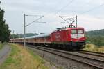 Nachschuss auf die DB Gebrauchtzug- Miete mich -112 139-1 mit dem DB-Entlastungszug im Franken-Thüringen-Express-Dienst (RE42 Nürnberg-Leipzig). Hier auf der Rückfahrt nach Leipzig am Nachmittag des 30.7.2022 bei Zeutsch 