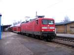 112 120 bereit zur Abfahrt mit RE38206 nach Rathenow in Falkenberg/Elster.