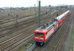 Der RE 20 (mit 112 138) kommt vom Hbf Halle/S.