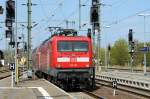 112 118-5 mit RE 1 (RE 4310) von Rostock Hbf nach Hamburg Hbf in Schwerin Hbf am 04.05.2013