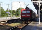 WFL  Kurzregio  geschoben von DB 112 131 (angemietet) am 31.05.2020 abends durch Anklam. Überführung aus Mukran.