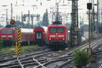 112 171-4 mit Blick ber das Vorfeld des Frankfurter Hbf. am 12.9.2008.