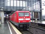 112 114-4 steht mit dem RE5 nach Rostock HBF im Bahnhof Berlin Zoologischer Garten am 23.3.05