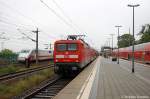 112 184-7 mit dem RE2 (RE 37406) von Knigs Wusterhausen nach Rathenow in Wustermark. 30.07.2011