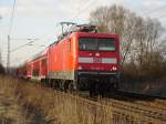 BR 112 189-6 mit 4 RE160 Doppelstockwagen fhrt am 08.03.06 nach Elsterwerda.