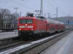 Beim ersten Schnee erreichte 112 111 mit dem RE 13028 Binz-Stralsund,am 30.November 2012,Bergen/Rgen.