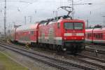 112 108-6( Genau Ihre Richtung )beim Rangieren im Rostocker Hbf.20.11.2015
