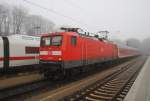 Hier 112 167 mit einer RB77 (RB21115) von Kiel Hbf. nach Neumünster, bei der Ausfahrt am 27.2.2016 aus Kiel Hbf. 