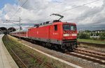 112 175-5 erreicht am Nachmittag des 19.7.2016 zusammen mit der RB77 (RB21120) von Neumünster den Kieler Hauptbahnhof.