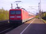 112 141-7 verlsst Elmshorn mit dem RE nach Kiel. 13.04.07