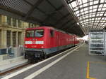 DB 112 105 mit dem RE 4880 aus Jena Göschwitz, am 01.02.2020 in Halle (S) Hbf.