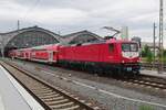 DB 112 101 verlässt -ins Originalfarbgebung- am 9 Juni 2022 Leipzig Hbf.