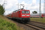 112 103 mit RE 4309(Hamburg-Rostock)bei der Einfahrt im Rostocker Hbf.05.08.2016