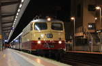 Am 19.12.2020 stand 113 309 mit einem RE9-Verstärker nach Siegen Hbf in Siegburg/Bonn. 