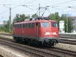 113 309-9 als Lz richtung Pasing bei der Durchfahrt am Heimeranplatz, 21.08.2009