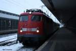 Am sp�ten Nachmittag durchfuhr 113 309 mit einem kleinen PBZ den Hauptbahnhof von Hannover.