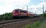 113 267 bespannte am 03.05.11 den PbZ 2466 nach Berlin, hier durchf�hrt er Muldenstein Richtung Wittenberg.