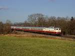 Die E 10 1309 mit einem Sonderzug am 29.12.2016 unterwegs bei Hilperting.