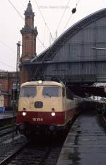 HBF Bremen am 8.6.1988 um 10.11 Uhr:
112311 mit IC  Oldenburg City  nach Hannover.