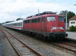 Als Schlußlok fuhr 113 268,am 09.Juni 2012,von Binz nach Stralsund.Hier stand die 113 abgebügelt in Binz.
