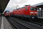 114 035-9 steht am 28.12.2017 mit dem RE19910 nach Stuttgart Hauptbahnhof im Nürnberger Hauptbahnhof bereit.