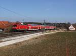 Die 114 035 mit einem RE nach Stuttgart am 24.02.2018 unterwegs bei Roßtal.