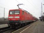 Hier steht 114 027 am Zugschlu� des RE 5 nach Rostock Hbf in Zossen.