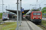 114 040 & 442 354 warten auf die Abfahrt.