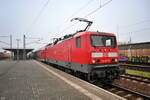 114 027-6 stand mit RB 10 nach berlin-südkreuz im bahnhof nauen,31.10.22