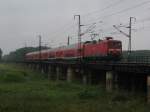 Hier kommt die 114 018-5 zur�ck von Magdeburg Richtung Eisenh�ttenstadt am 09.08.